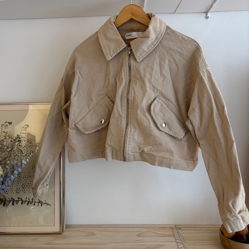 Zara Beige Cropped Jacket